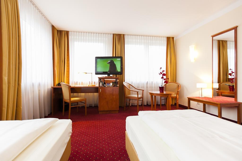 Hotel Am Berliner Platz Langenfeld  Rom bilde